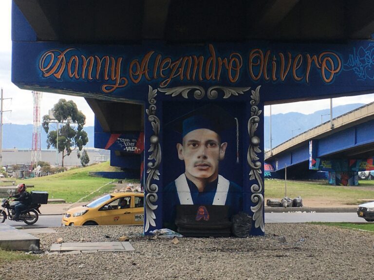 Eskaparate.co museo de la memoria autopista sur con av Villavicencio