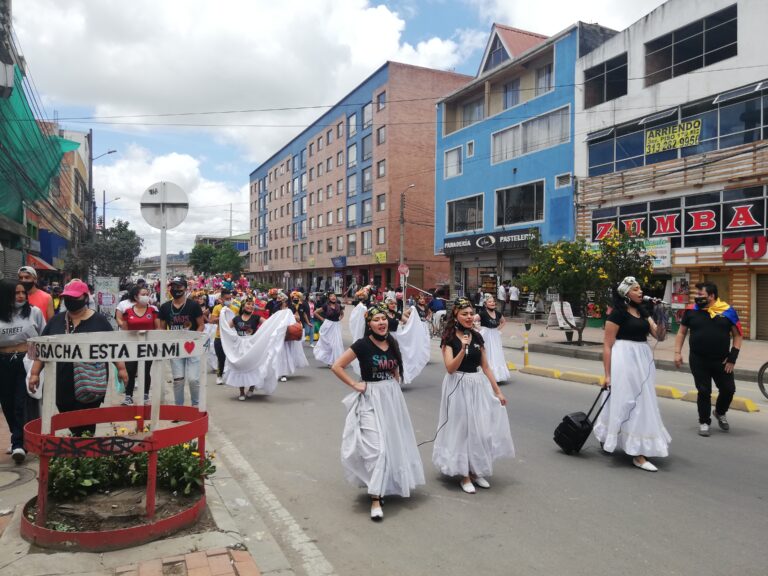 Danza folclórica como muestra artística