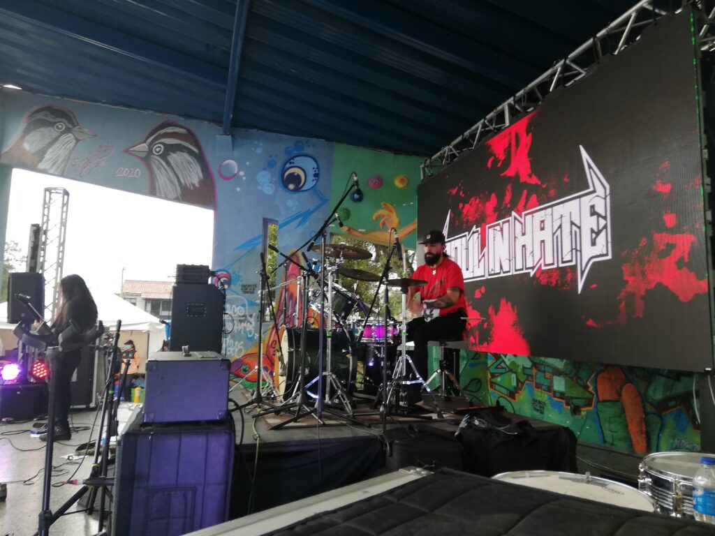 Parque Fundacional de Bosa escena del Rock Bosuno