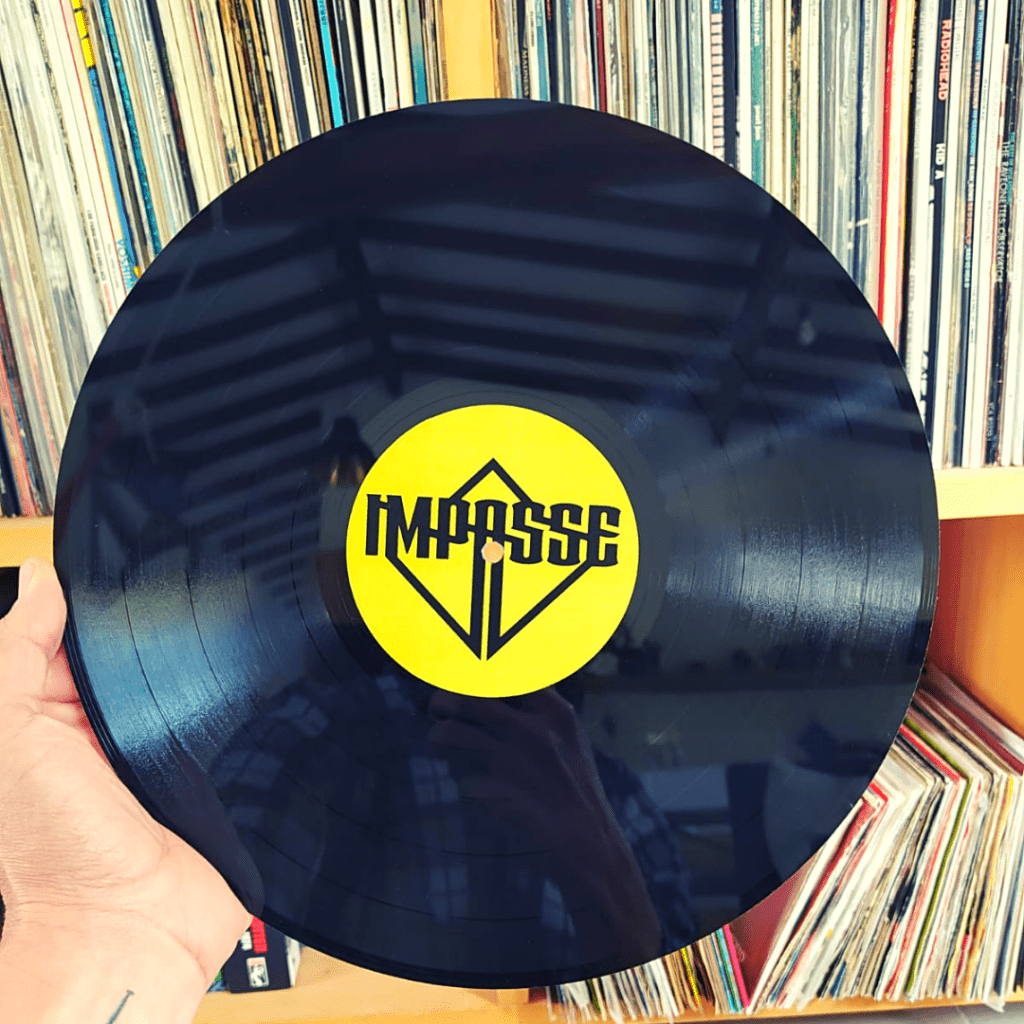 Impasse y su álbum debut en vinilo