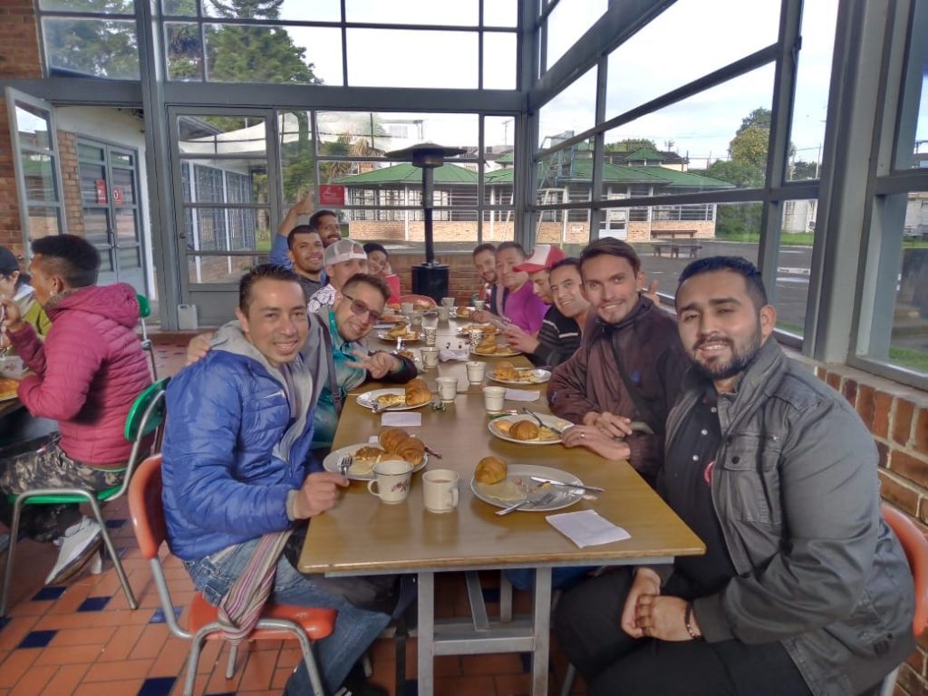 Actividades de integración y trabajo colectivo. Foto Organización Iñaki Diverso