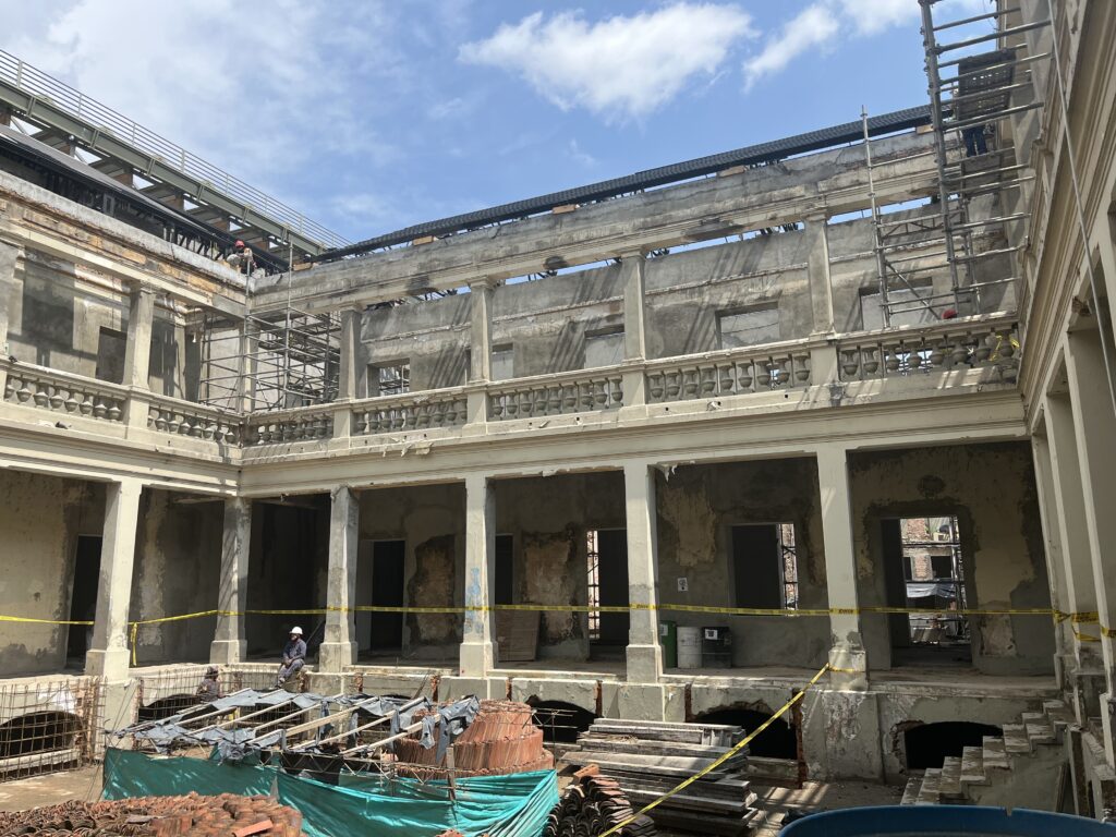 Bogotá está ejerciendo plenamente sus facultades sancionatorias y policivas para proteger el patrimonio cultural de la ciudad. Foto: Cortesía Prensa IDPC