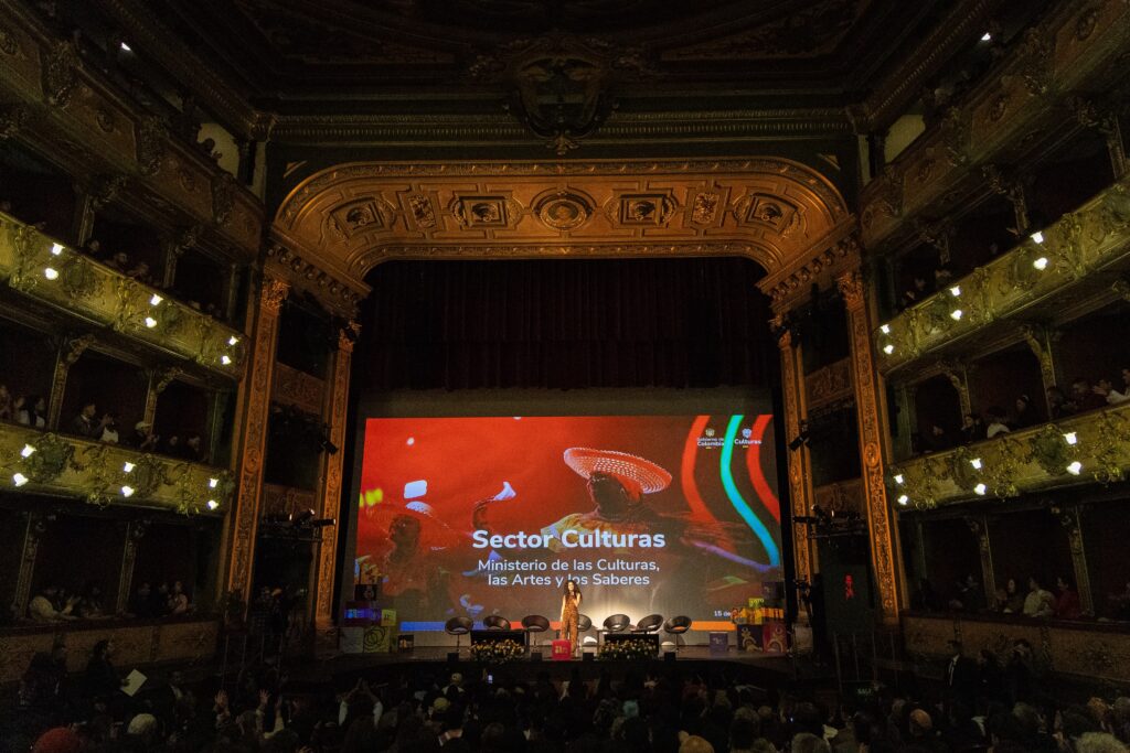 Los datos fueron presentados en el evento de empalme con el Pueblo,
realizado el 15 de julio en el Centro Nacional de las Artes Delia
Zapata Olivella. Foto: Cortesía Prensa Minculturas.