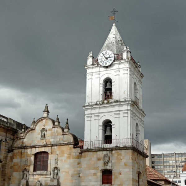 Iglesia de San Francisco, ubicada en la avenida Jiménez con carrera Séptima. Foto: Cortesía prensa IDPC